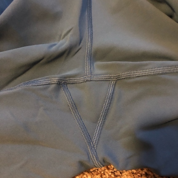 Lululemon leggings - Picture 6 of 6